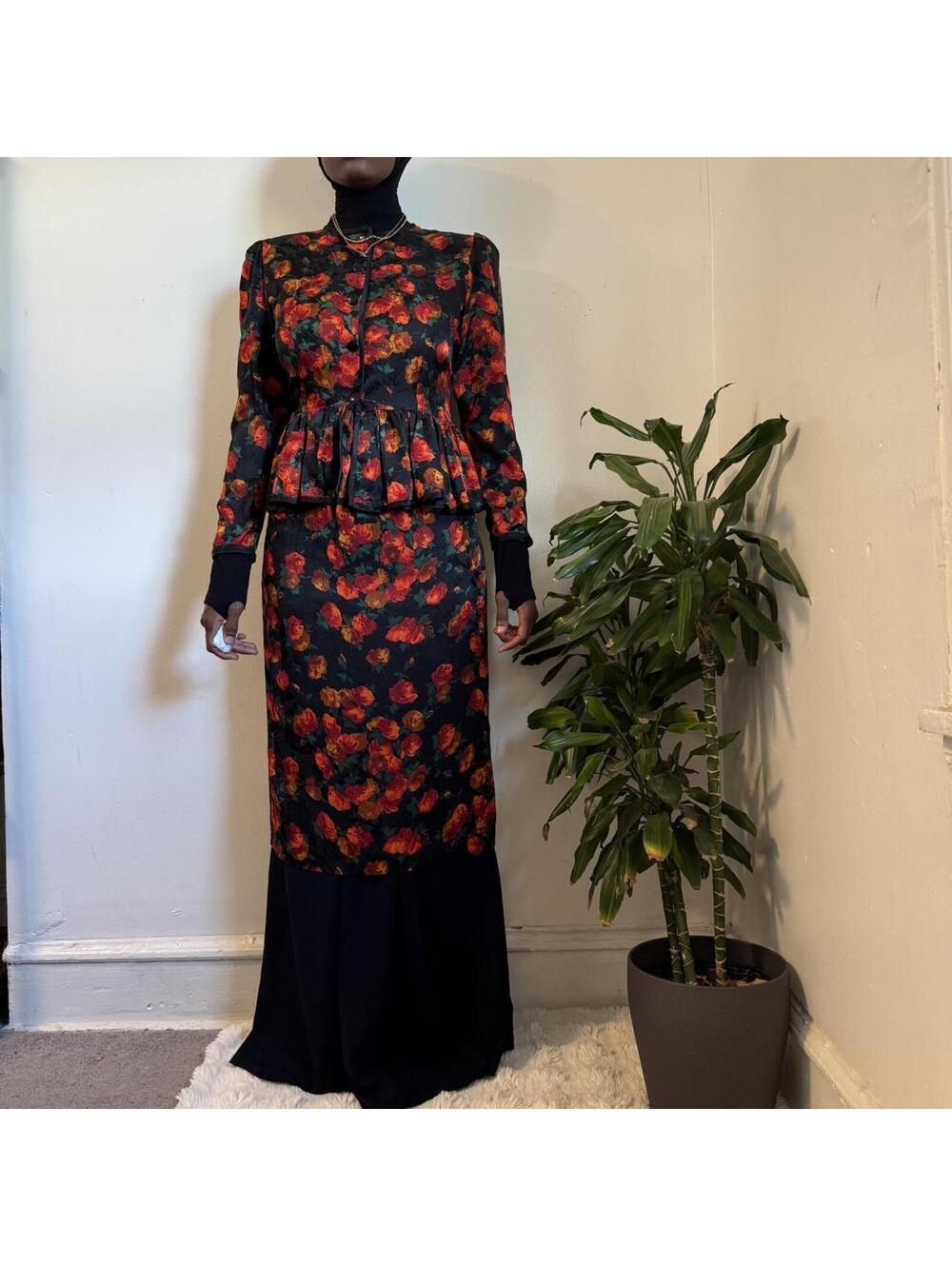 Vintage 80s dark romantic Silk Studio Peplum Dress Two Piece Floral Set size 10